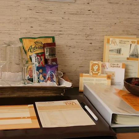 Guest house Paris 2*