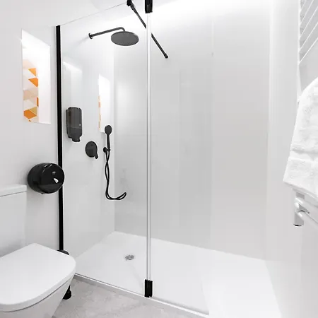 Paris بيت ضيافة