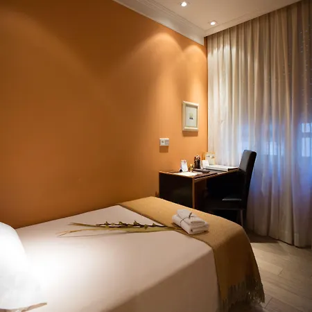 Paris Гостевой дом