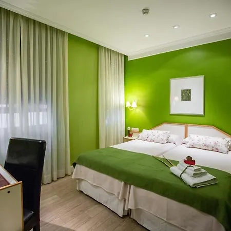 Paris باياذوليد