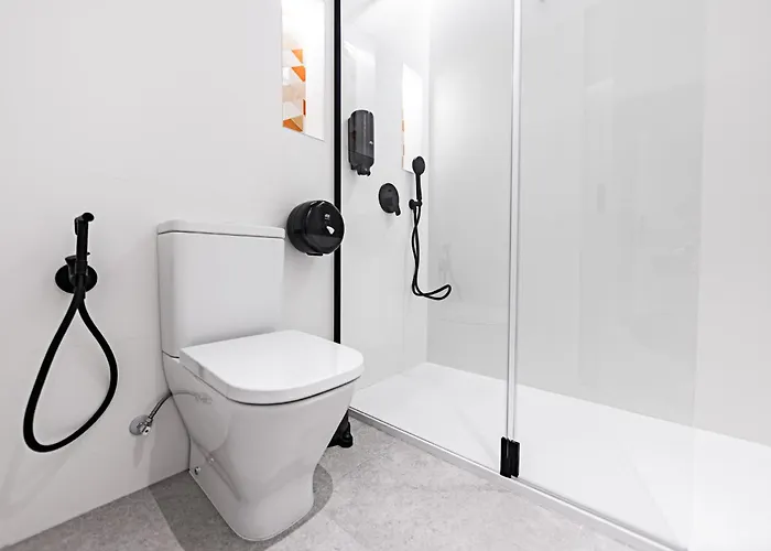 게스트하우스 Paris 2*